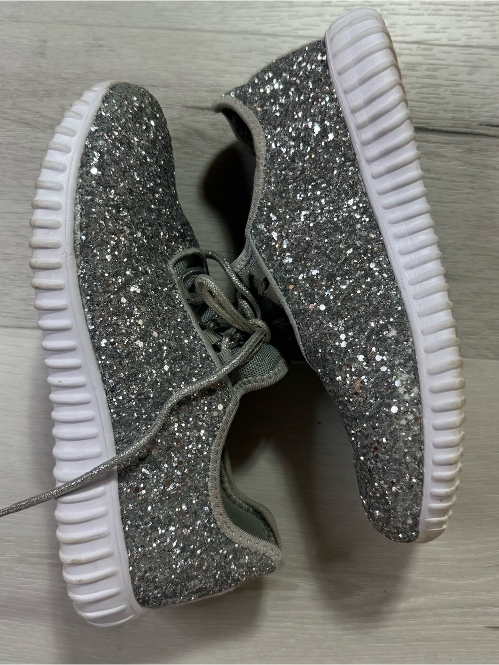 Weissman Sparkle Pop Dance Sneaker, Silver, , Size 7